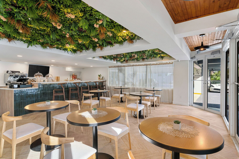 Restaurant 4, The Botanica - Forest, Broward