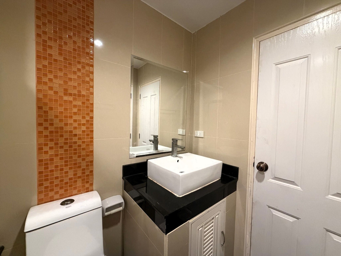 Bathroom 5, Pool-view Studio With Balcony - Nordic VIP 3, Pratumnak, Pattaya