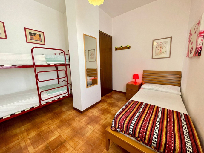 Bedroom 3, Apartment in a Residence With Pool, Venezia