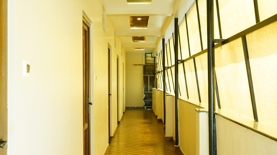 Lobby, Vasu Inn - Rooms in Valparai, Coimbatore