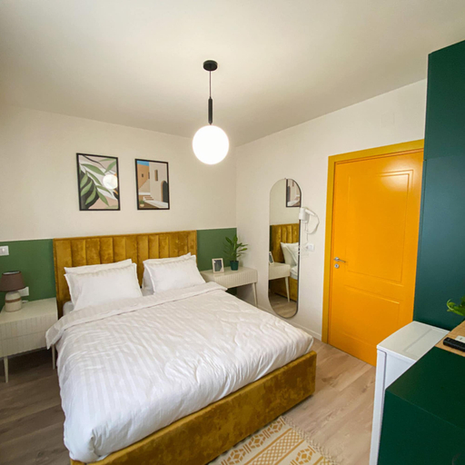 Primary image