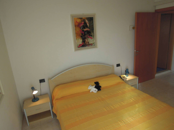 Room 4, Homely one Bedroom Flat With Side sea View, Venezia
