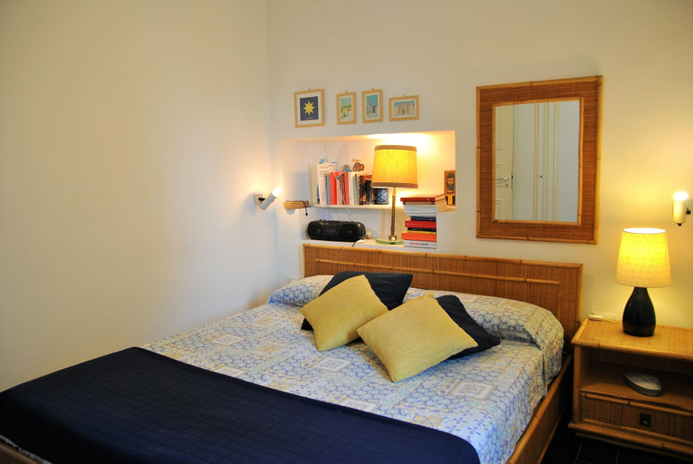 Bedroom 3, Edy sea View Holiday Apartment, Latina