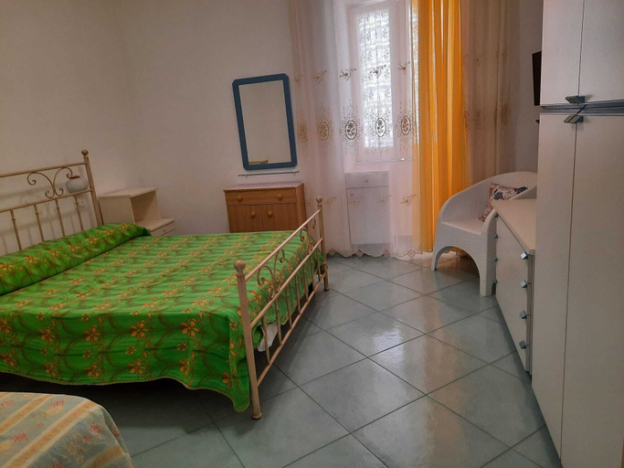 Bedroom 4, Villa Lesto Holiday Home - Ischia Apartment, Napoli