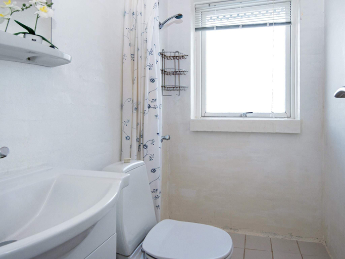 Bathroom 4, 8 person holiday home in Harboøre, Lemvig