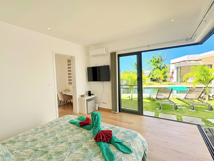 Room 2, Exceptional Villa With Pool in Grand Baie