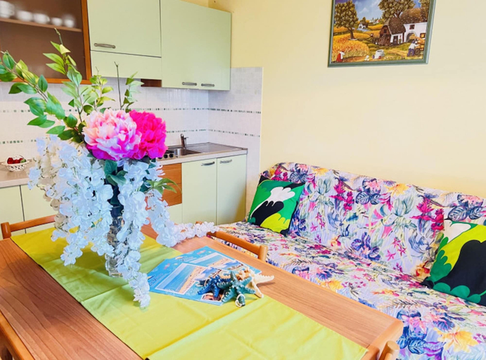 Others 2, Wonderful Village - Big Duplex With Private Garden and Parking, Venezia