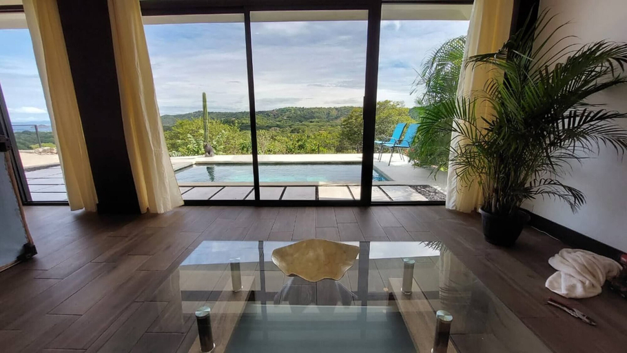 Pool 3, OceanView Modern Guest House with Pool, Carrillo