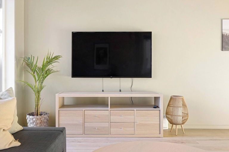 Room amenity, Charming Oslo Apartment With Balcony & Rooftop Access, Oslo