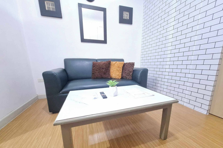 Others 5, Homey 1BR With Balcony City View in Grace Res, Taguig