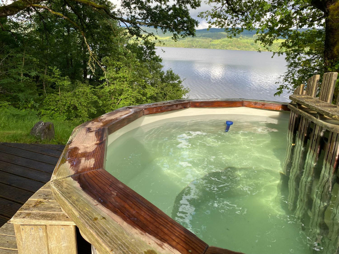 Sport & Beauty 2, Loch Aweside Forest Cabins, Argyll and Bute
