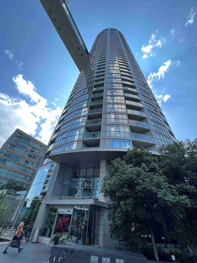 Exterior 2, Free Underground Parking 5 Minutes to CN Tower, Toronto