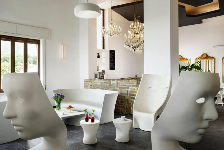 Exterior & Views, Hotel La Playa, Salerno