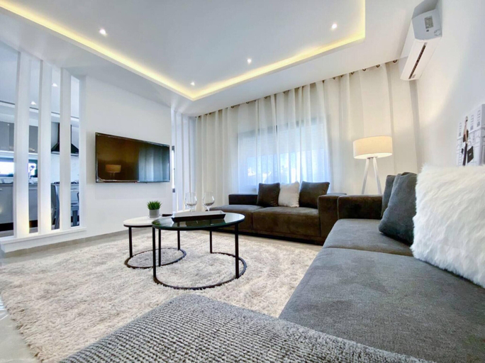 Living room 5, Cozy Stay With Balcony View in La Marsa, La Marsa