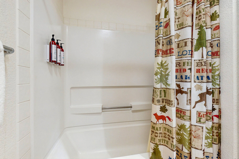Bathroom 5, Conveniently Located Home w/ Full Kitchen, Deck & Mountain Views, Larimer