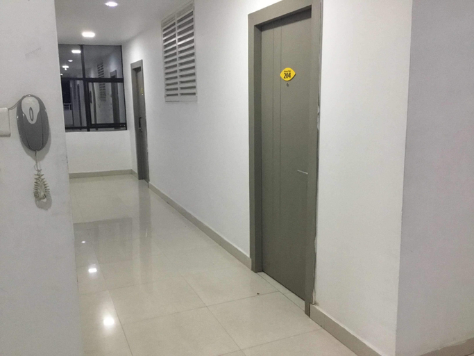 Others 4, Cosy Room With Private Bath And Work Desk, Hyderabad
