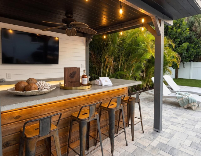 Bar (on property), St Pete Retreat - Game Room - Sleeps 8, Pinellas