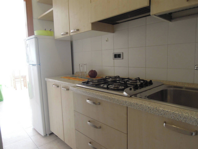 Interior, Homely one Bedroom Flat With Side sea View, Venezia
