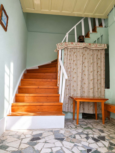 Room 4, Cozy Stay in Chios Near the Beach Private Balcony, North Aegean