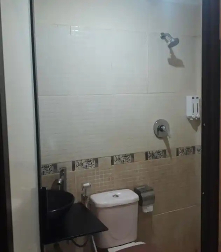 Bathroom 5, Pundi Rezeki 2, Jambi