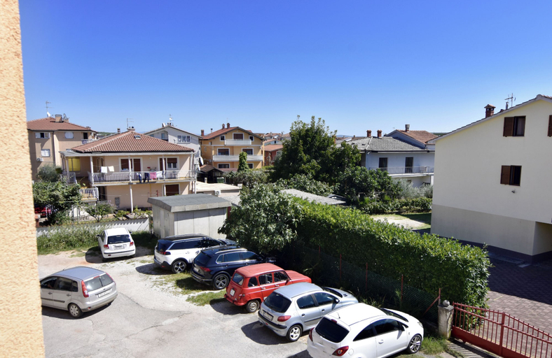Exterior 2, Comfortable Stay Near Umag Center, Umag