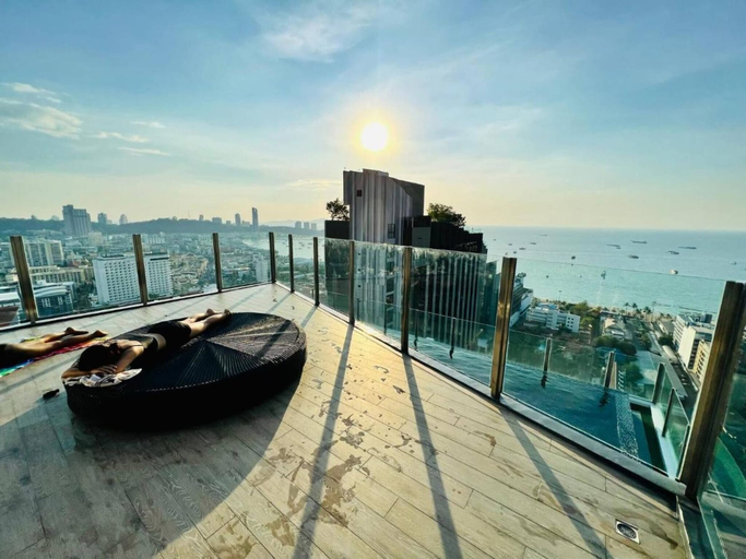 Terrace/patio 2, Sea View At Great Location, Pattaya