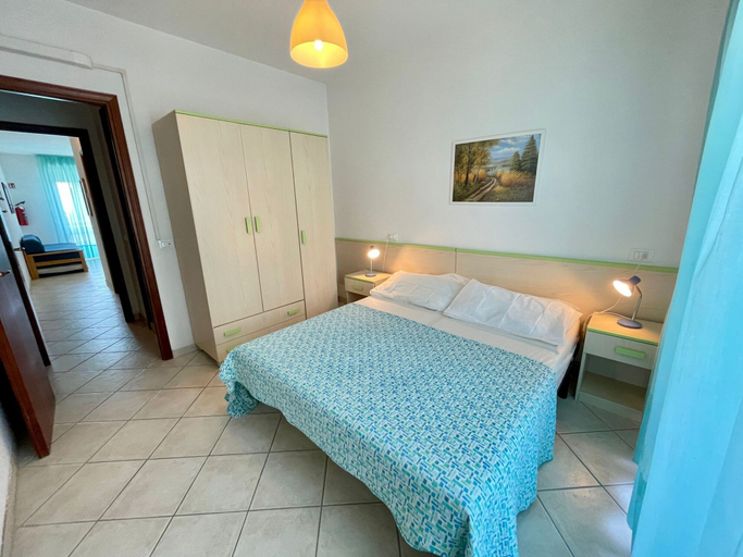 Bedroom 4, Cozy Flat With Balcony-beahost, Venezia