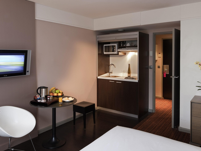 Bedroom 3, Residence Mercure Paris La Defense Grande Arche, Hauts-de-Seine
