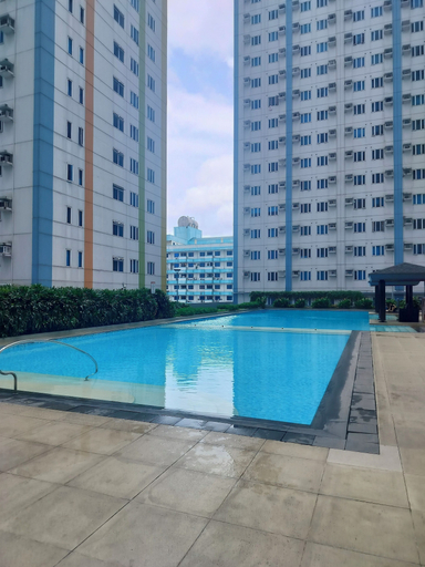 Pool 5, Nix Staycation Mplace Tower B 7th Floor, Quezon City