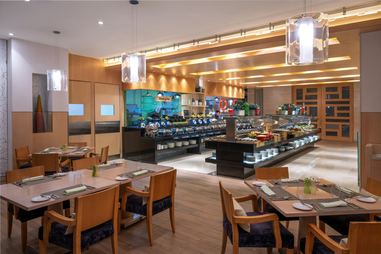 Food & Drinks 5, Park Arjaan by Rotana, Abu Dhabi City