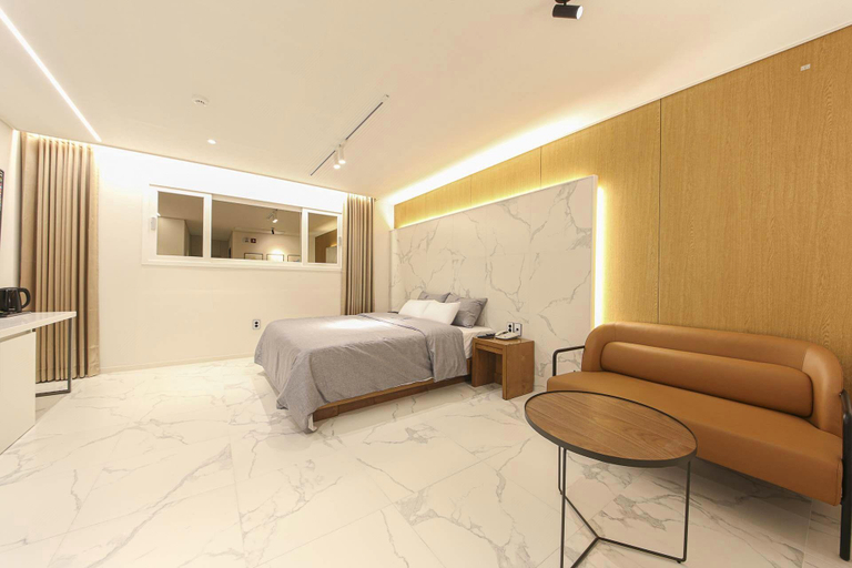 Bedroom 4, Yeongju Hotel Story, Yeongju