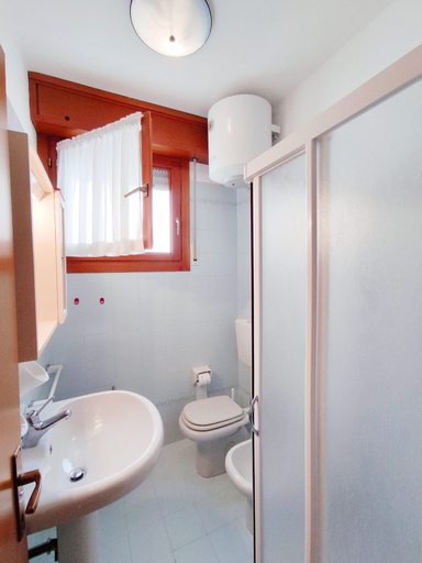 Bathroom, Bright Flat With Terrace, Venezia