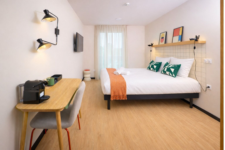 Bedroom 3, Hife Bordeaux, Gironde