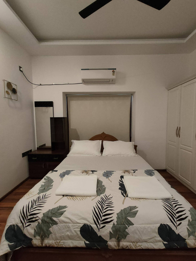 Bedroom 2, Live On Cloud 9 at Kochi, Ernakulam