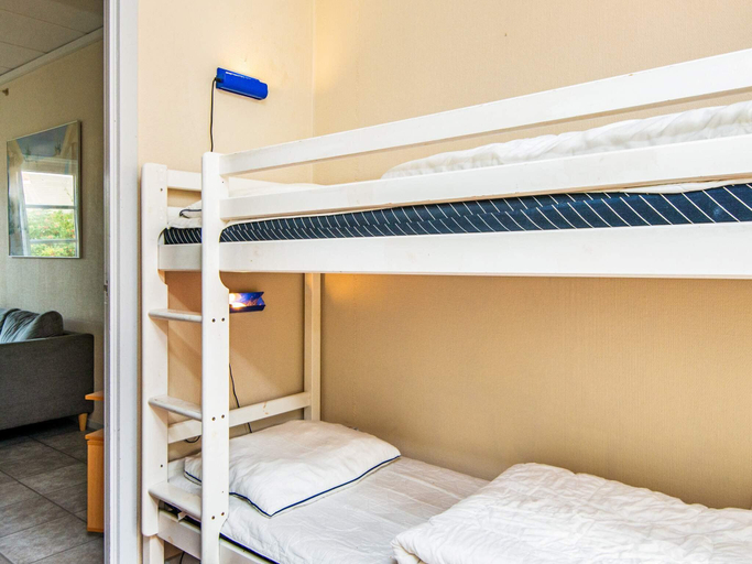 Bedroom 2, 4 person holiday home in Rømø, Tønder