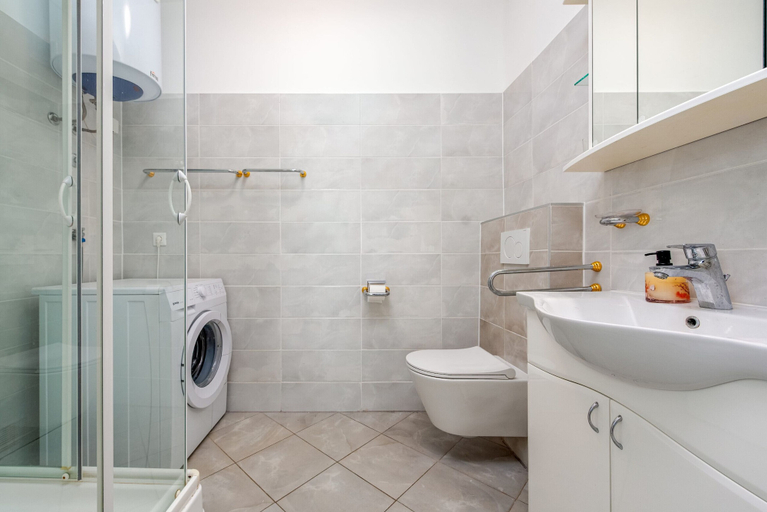 Bathroom 4, Villa Elder, Benkovac