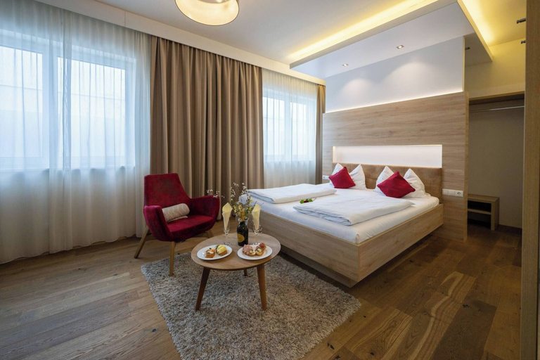 Primary image, Red Dream Apartment for 2 I Graz-Sd I 24-7 Check-in, Graz