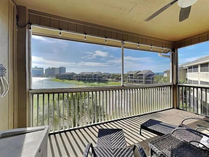 Interior 2, Seascape Golf Villas 407, Walton