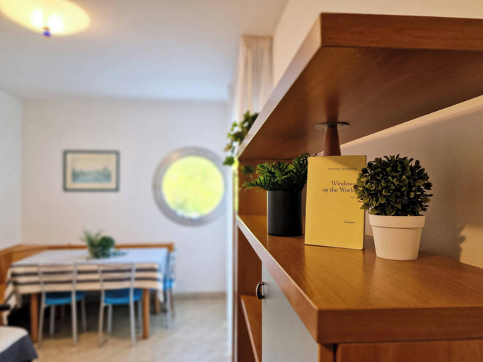 Dining, Modern Flat Close to the Beach, Venezia