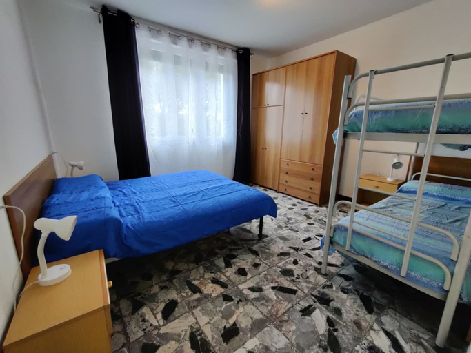 Room 2, Seafront Property Near Caorle Historic Center, Venezia