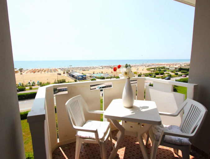 Others 1, Amazing Beachfront Apartment-beahost, Venezia