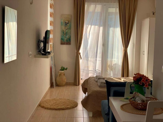 Room amenity, Room-deluxe Studio With Panorarmic Stud