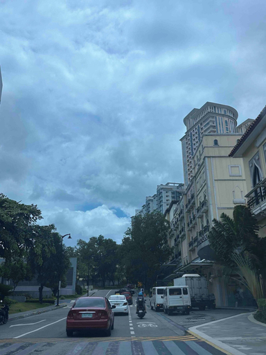 Exterior 2, Luxurious Studio in Mckinley Hill With City View, Taguig