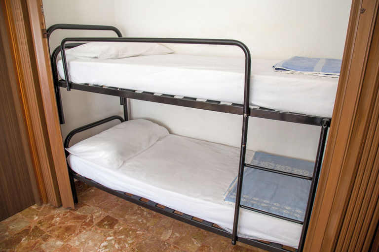 Room 3, Central Apartment at 250m From the sea, Venezia