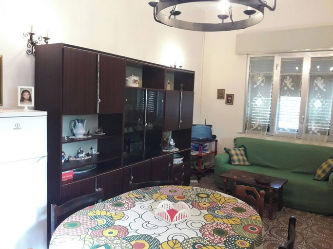 Interior 3, Apartment in Villa Mora Near the sea - Wi-fi, Syracuse