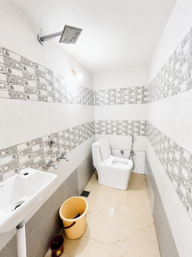 Bathroom, Hotel Shree Ganpati P Haridwar, Dehradun
