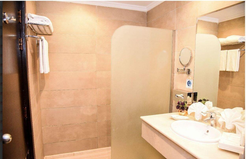 Bathroom 5, Grand Plaza Bader Al Maqam, Al Madinah Al Munawwarah