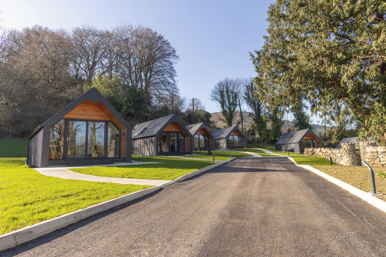 Exterior & Views 2, Narrow Water Lodges