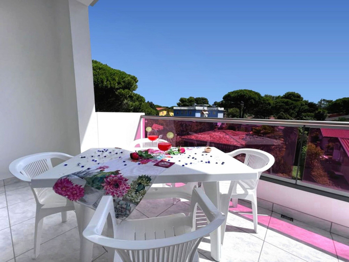 View from property 5, Enjoy the sun From our Terrace-beahost, Venezia