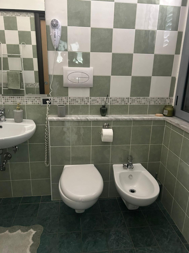 Bathroom 3, Palazzo ReSilente- B&B dell'Infopoint, Salerno